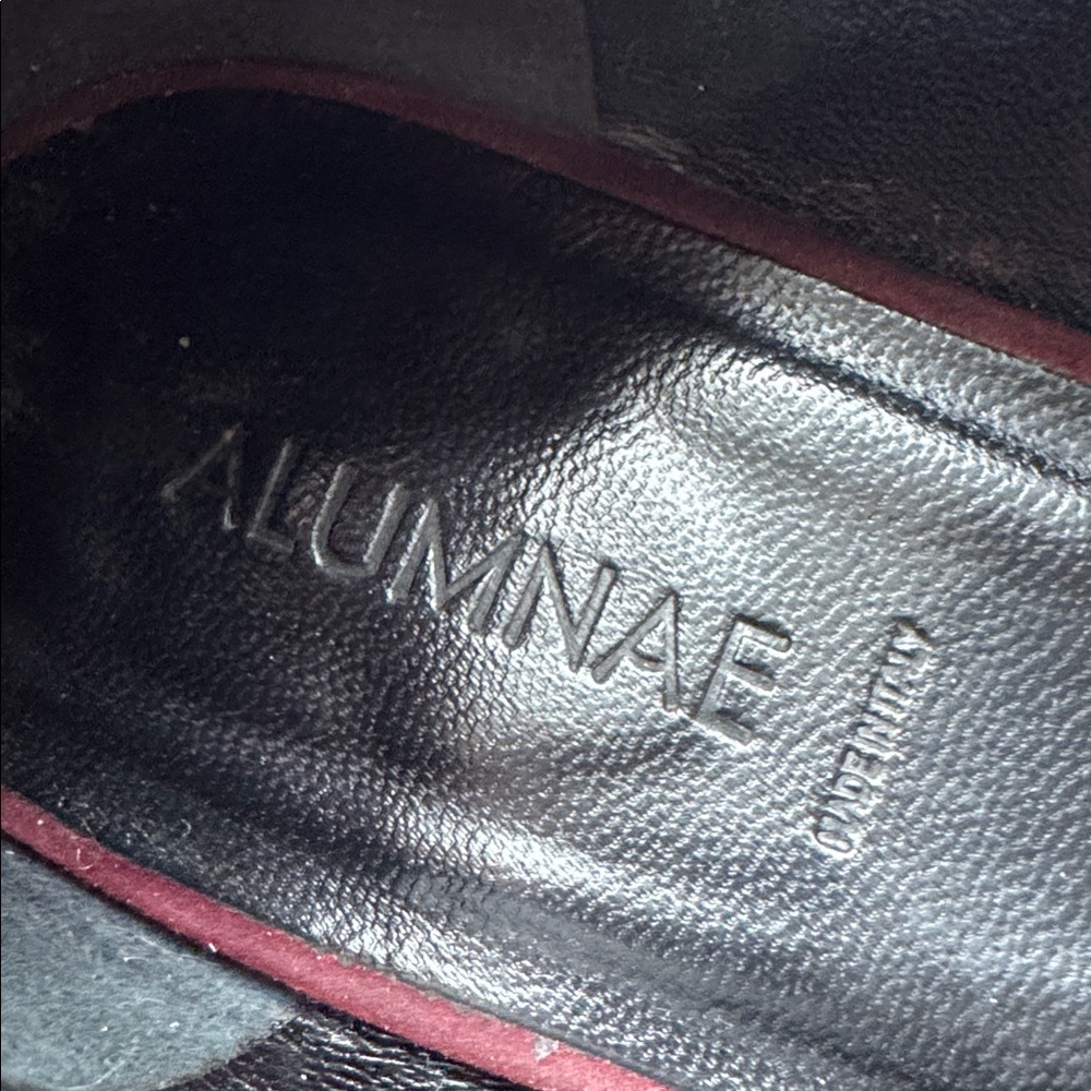 Alumnae Burgundy Suede Shoes - Picture 6 of 7